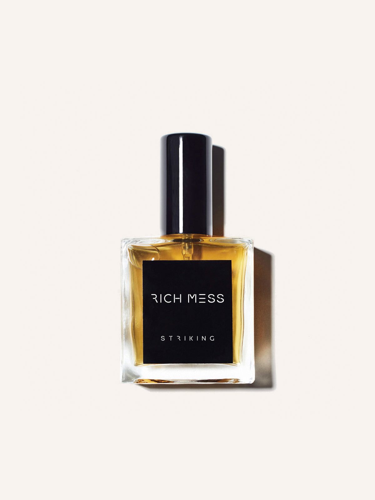 Striking Parfum Spray