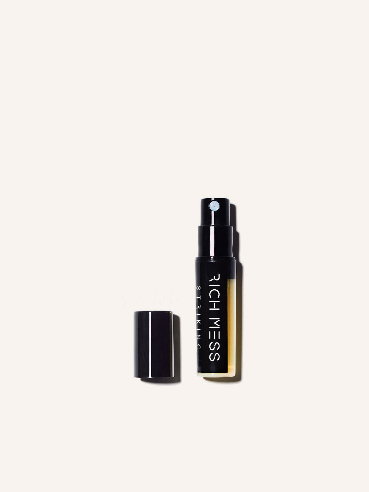 Striking Parfum Spray