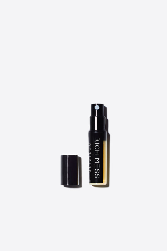 Striking Parfum Spray